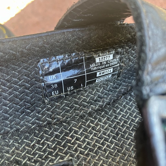 Dr. Martens vintage Mary Jane’s (style #12277) - Picture 8 of 10